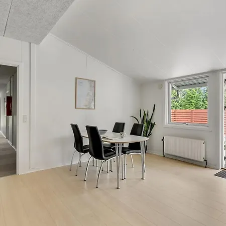 Nice In Henne With Wifi And 1 Bedrooms 2 Apartmán *