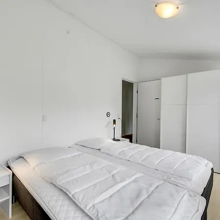Nice In Henne With Wifi And 1 Bedrooms 2 Apartmán